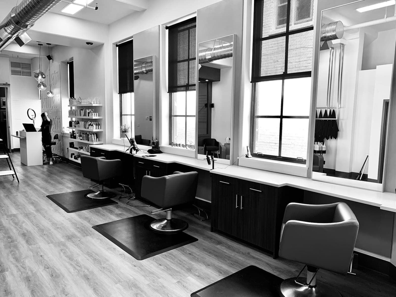 MyBeautySalon — Management System